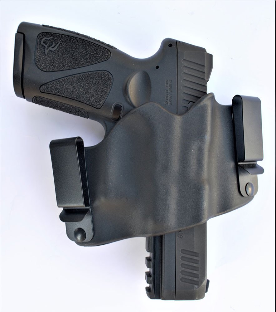 Taurus pistol in a Phalanx Kydex IWB holster