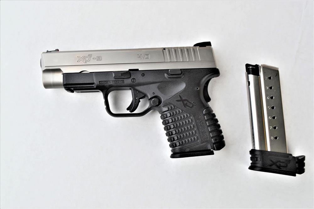 Springfield XD-S 4.0 left profile with spare magazine