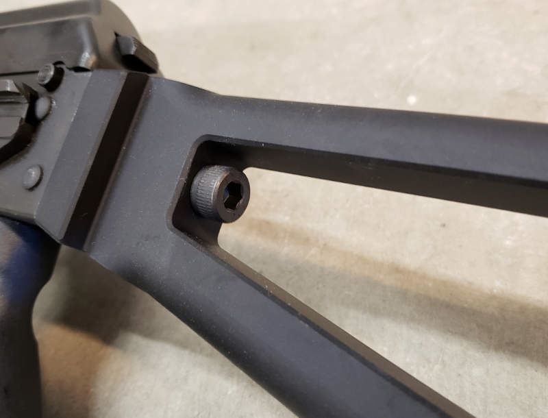 CRH Customs Fixed Triangle Stock Yugo/M70 at KVar