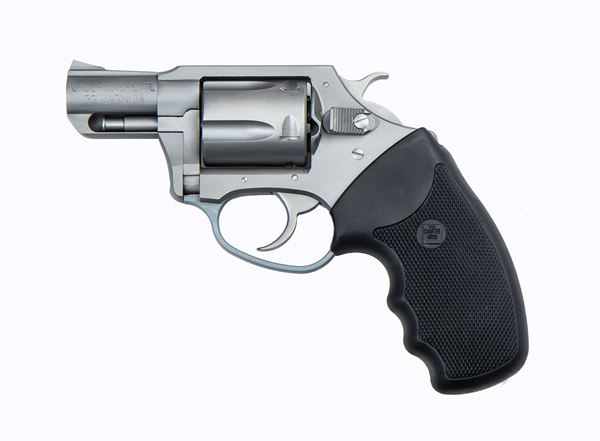 Picture of Charter Arms - UNDERCOVERETTE, .32 Mag, 6 RD, 2", Full Grip, Standard Hammer, Stainless Steel