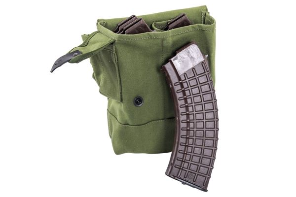 Picture of Arsenal Green Canvas Magazine Pouch with 4 Arsenal M-47WP Plum Polymer 30rd Magazines.